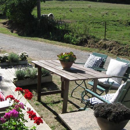 4 Collines Bed & Breakfast Hagnicourt Dış mekan fotoğraf